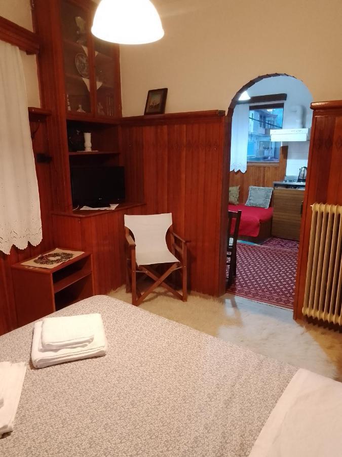 ホテル Arka メツォヴォ エクステリア 写真